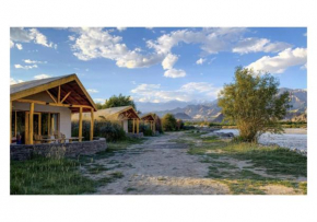 The Indus River Camp